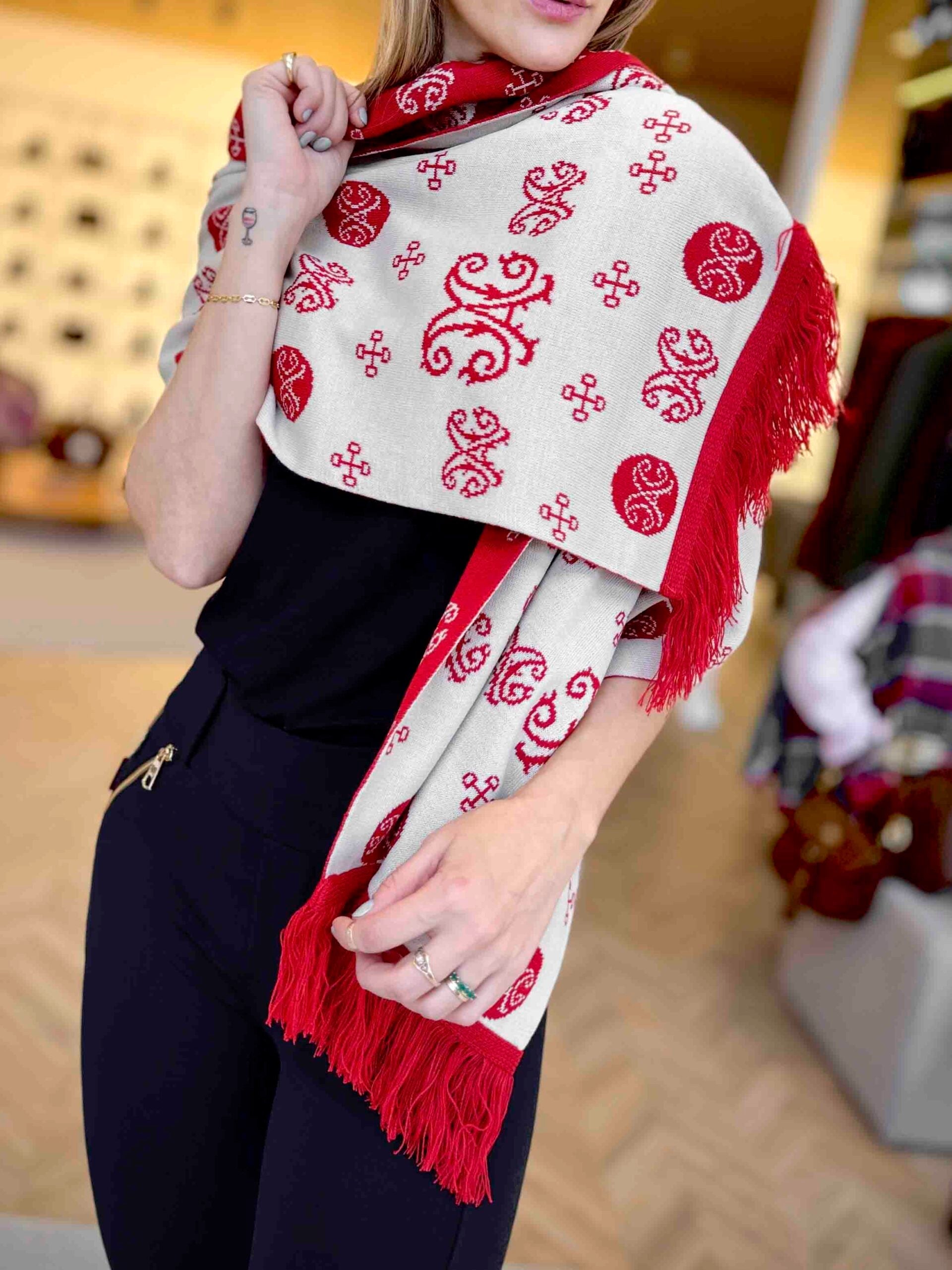 Hortênsia Scarf